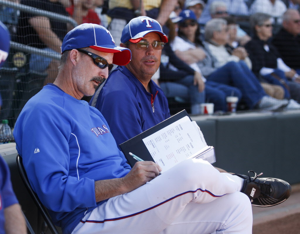 Greg Maddux to serve as special instructor during Rangers' Spring Training