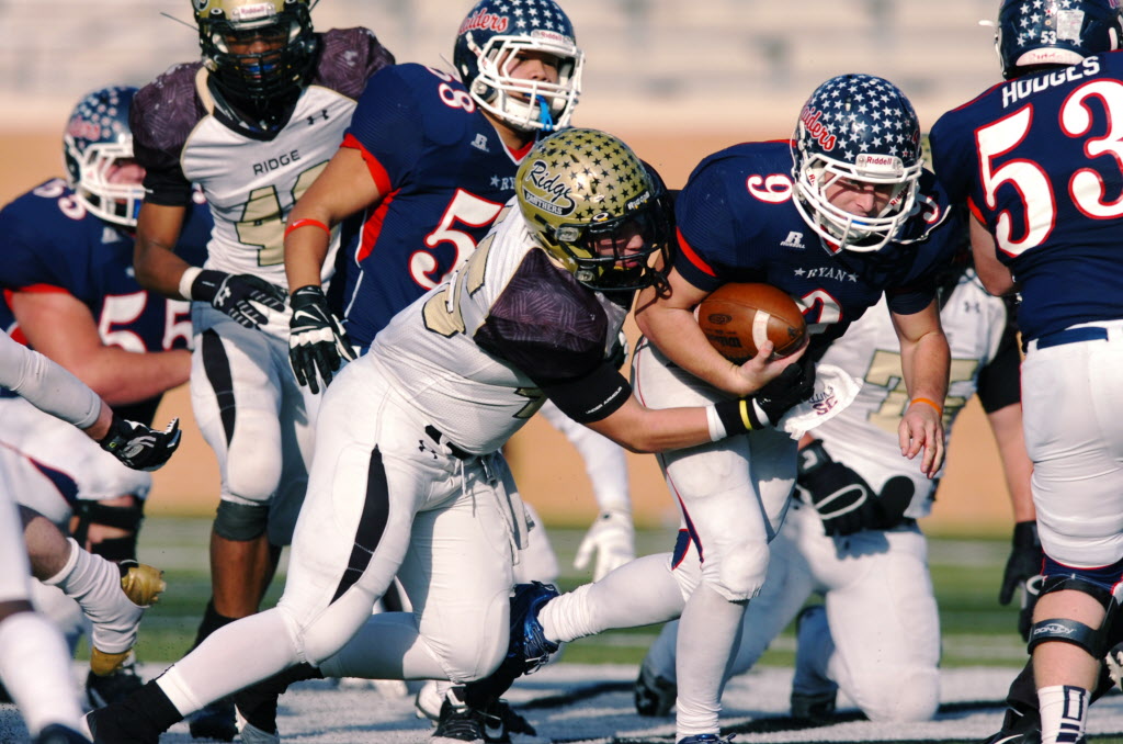 Abilene football bounces back from early deficit to overpower Odessa