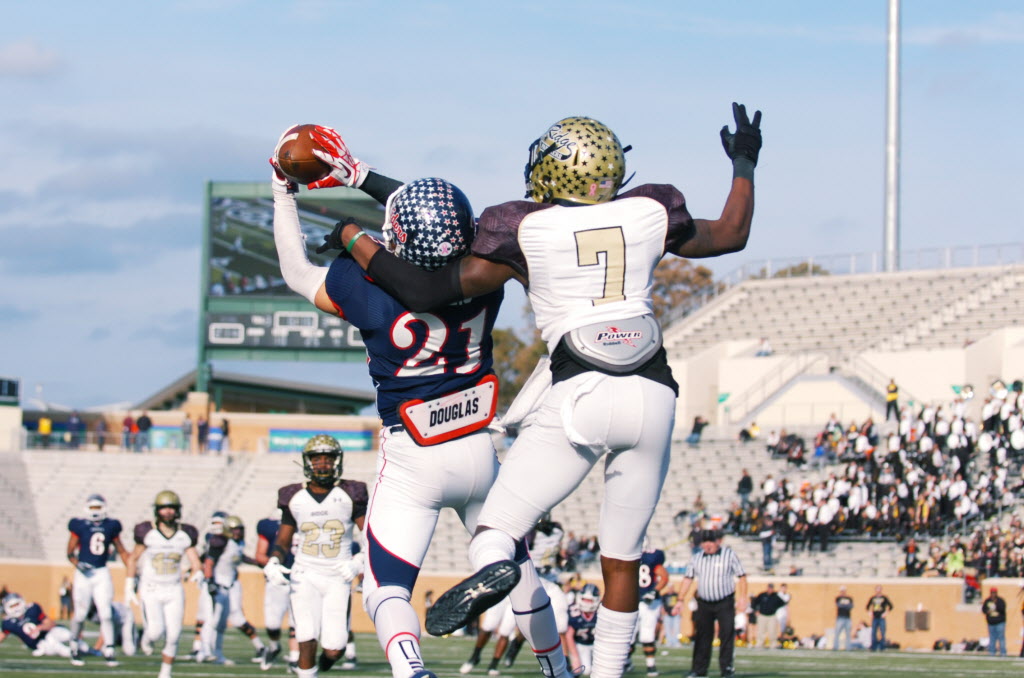 Abilene football bounces back from early deficit to overpower Odessa