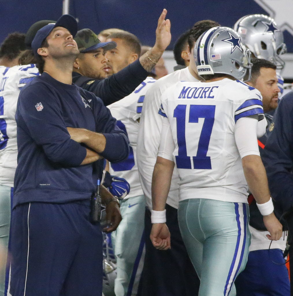 Tony Romo, Cowboys shock Seahawks