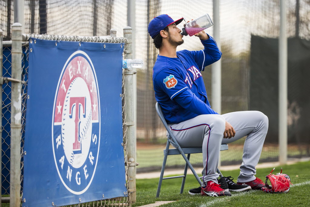 Cubs Yu Darvish strong Spring Training debut