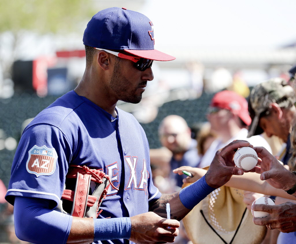 Ian Desmond has the Texas Rangers in first place and himself in