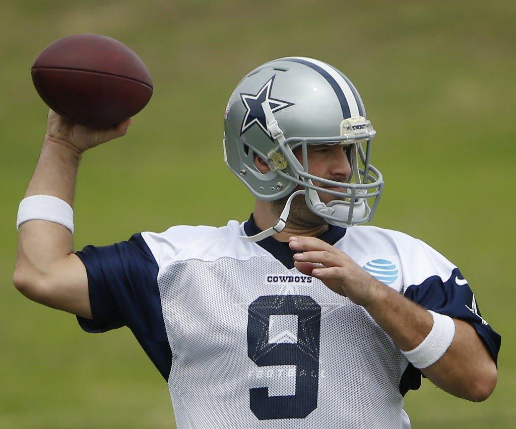 Tony Romo looking 'phenomenal,' Cowboys QB coach says