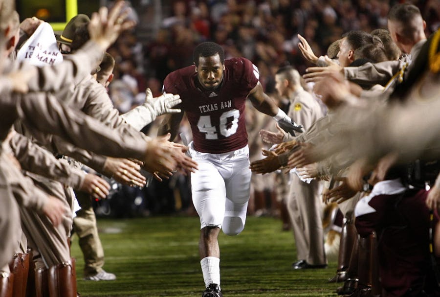 Texas A&M Aggies defensive end Von Miller (40) of DeSoto slaps hands with the Cadet Corps as he is introduced before the Nebraska Cornhuskers game at Kyle Field, Saturday, November 20, 2010. (Tom Fox/The Dallas Morning News) 1st Half