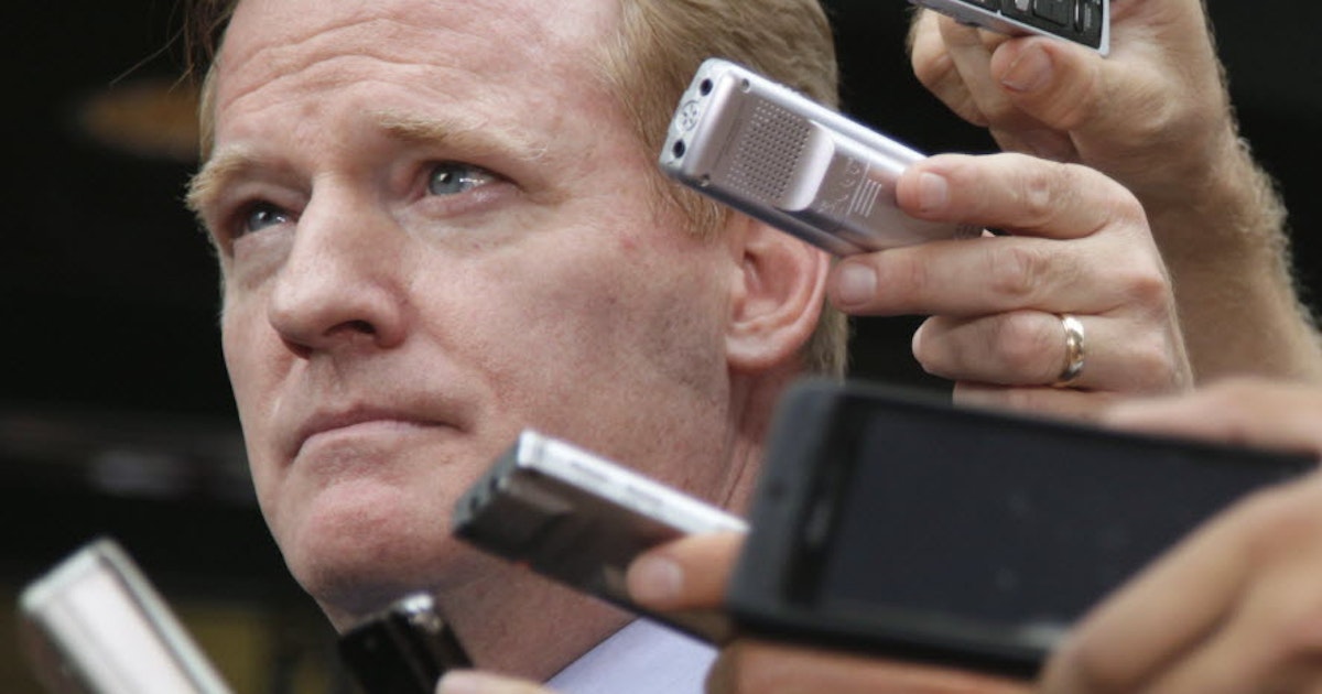 Dallas Cowboys: NFL to spend $100 million looking into better helmets, concussion research