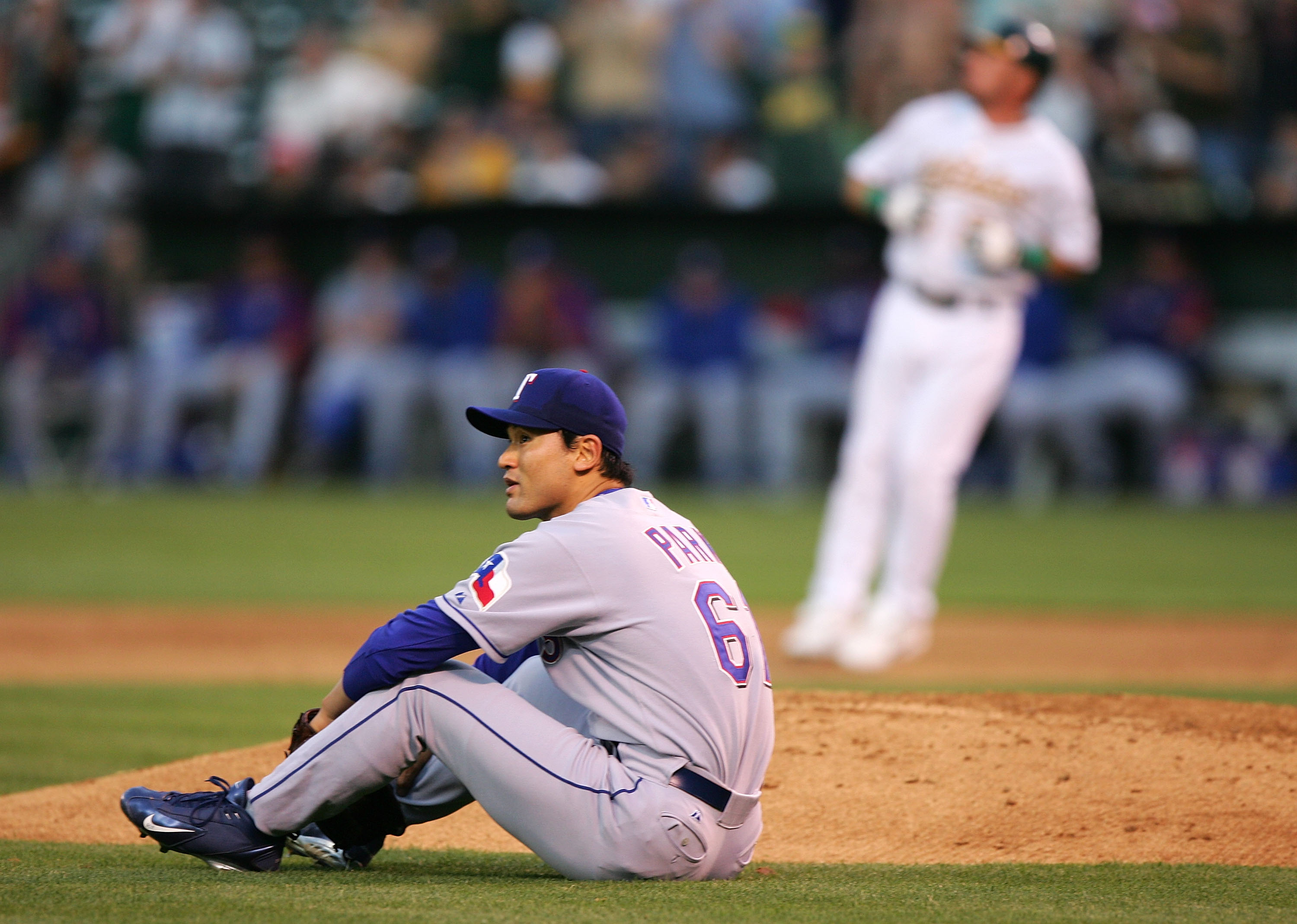 Archive: The day Chan Ho Park signed with the Rangers