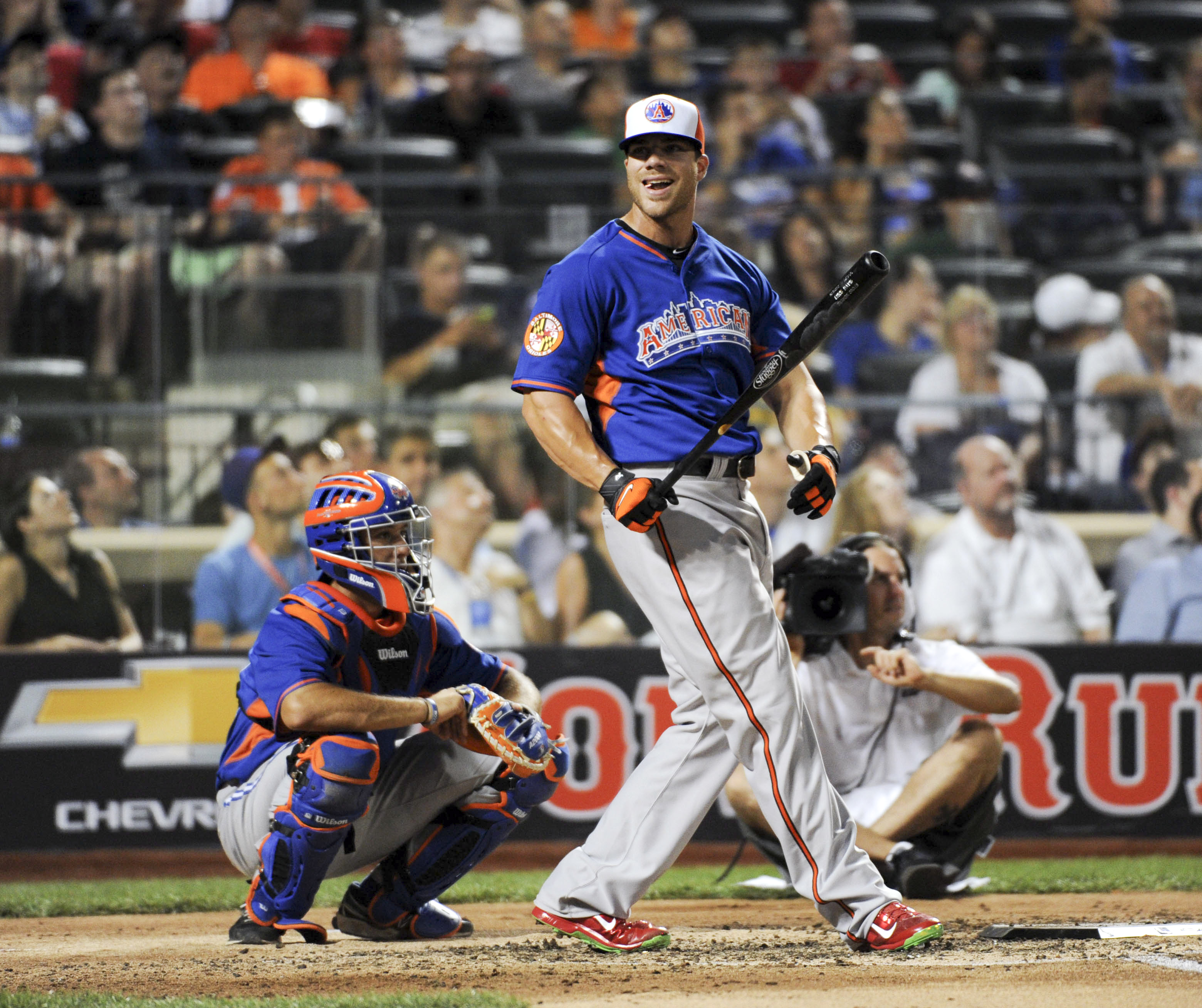 Chris Davis views Roger Maris as the single-season home run king 