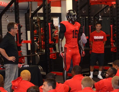 Euless Trinity unveils new Nike Pro Combat uniforms! - Lone Star