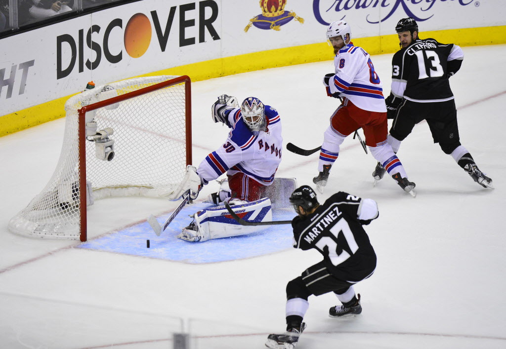 Kings' Alec Martinez joins short list with Stanley Cup overtime