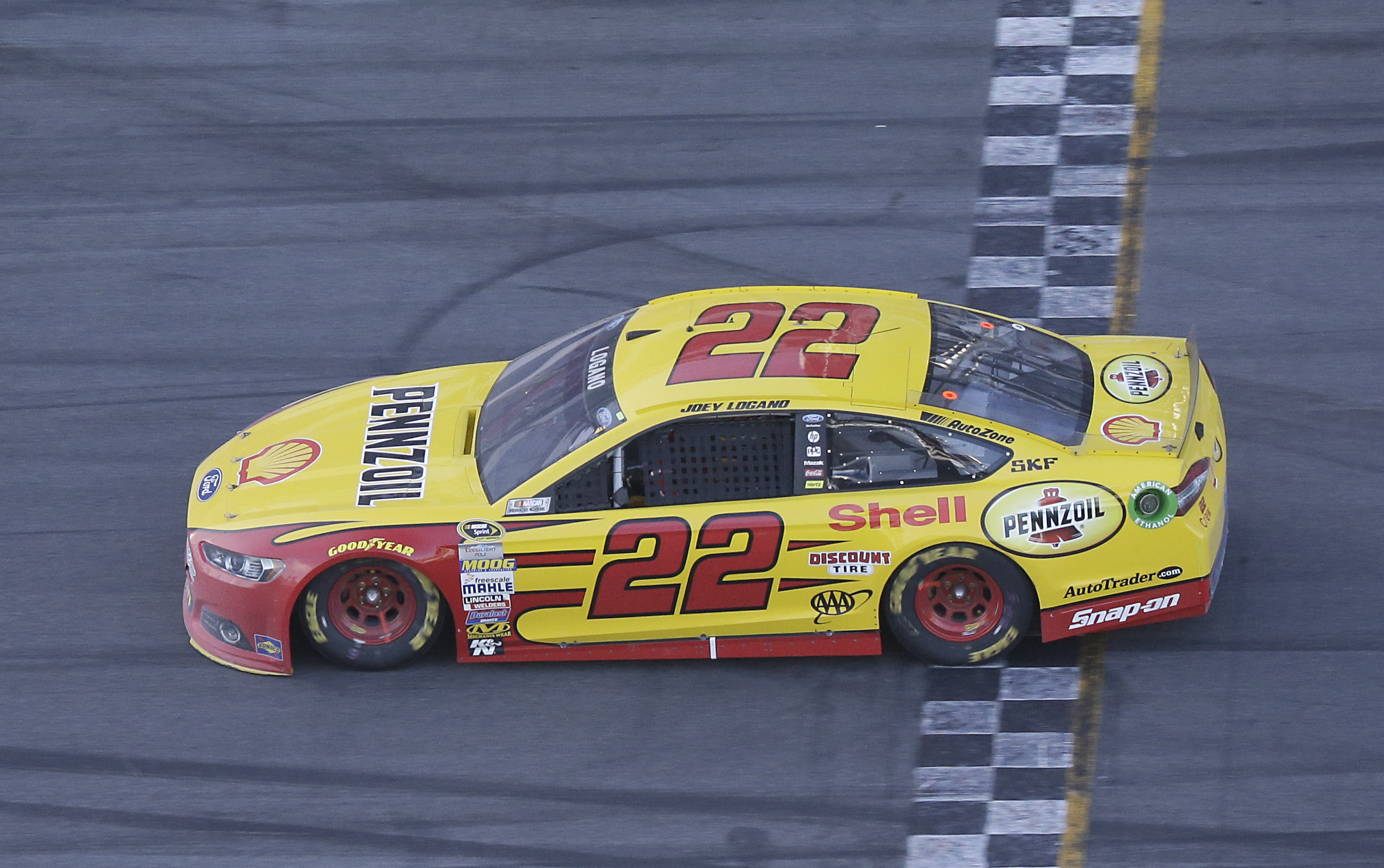As seen on Big Hoss TV: Joey Logano gives Roger Penske another Daytona 500  win, image size:3300x2071