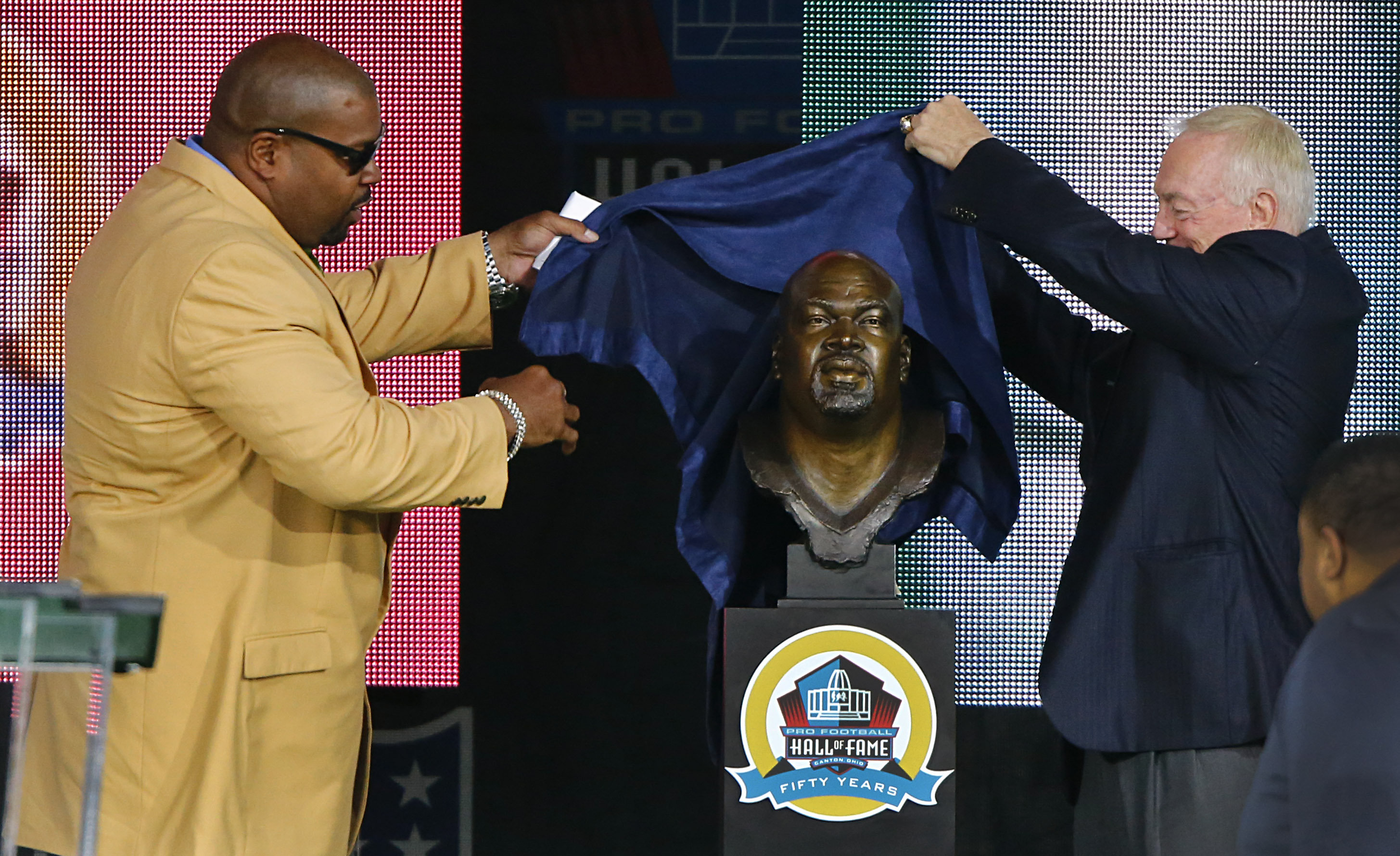 Larry Allen headed for the Pro Football Hall of Fame