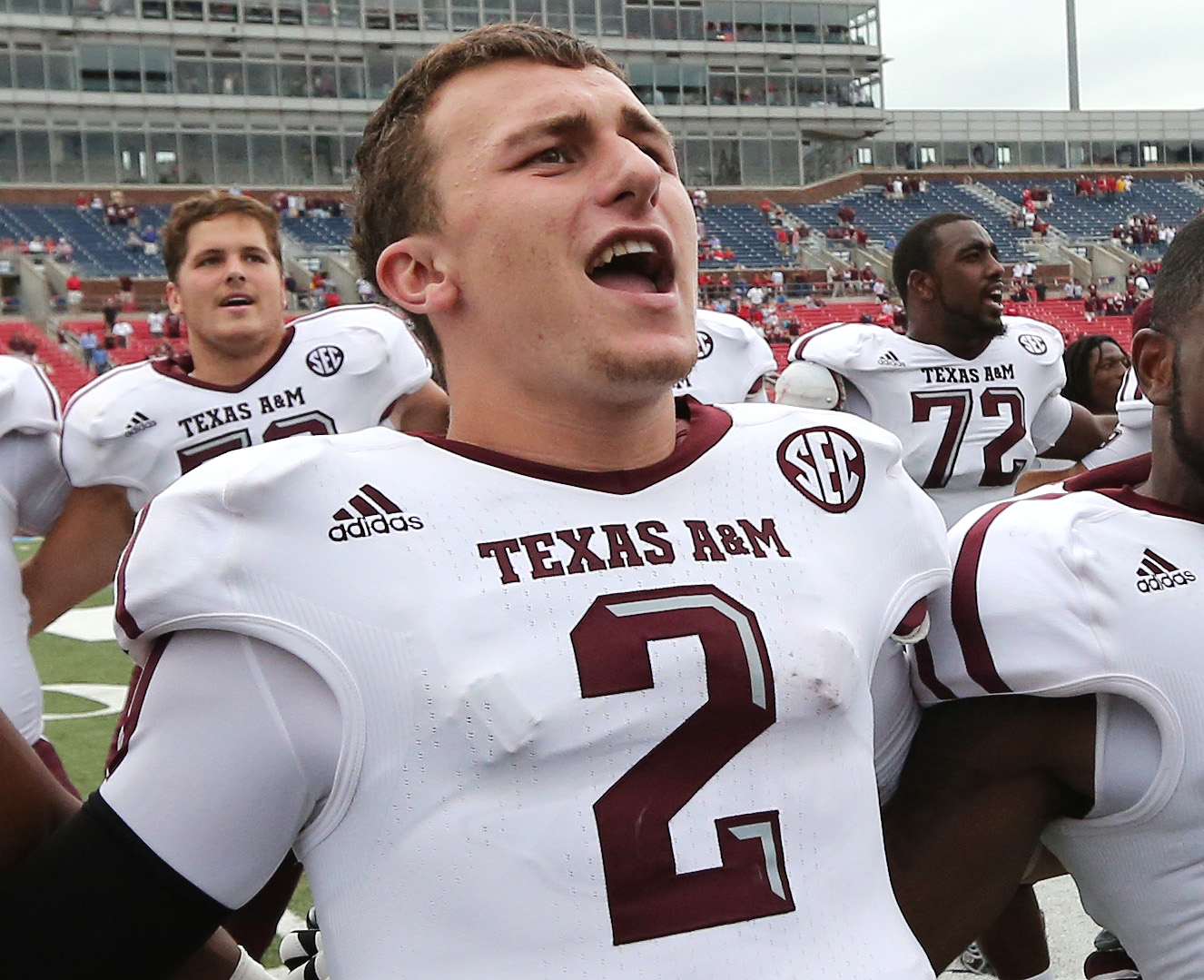 Pennsylvania store is selling Johnny Manziel jerseys for practically  nothing