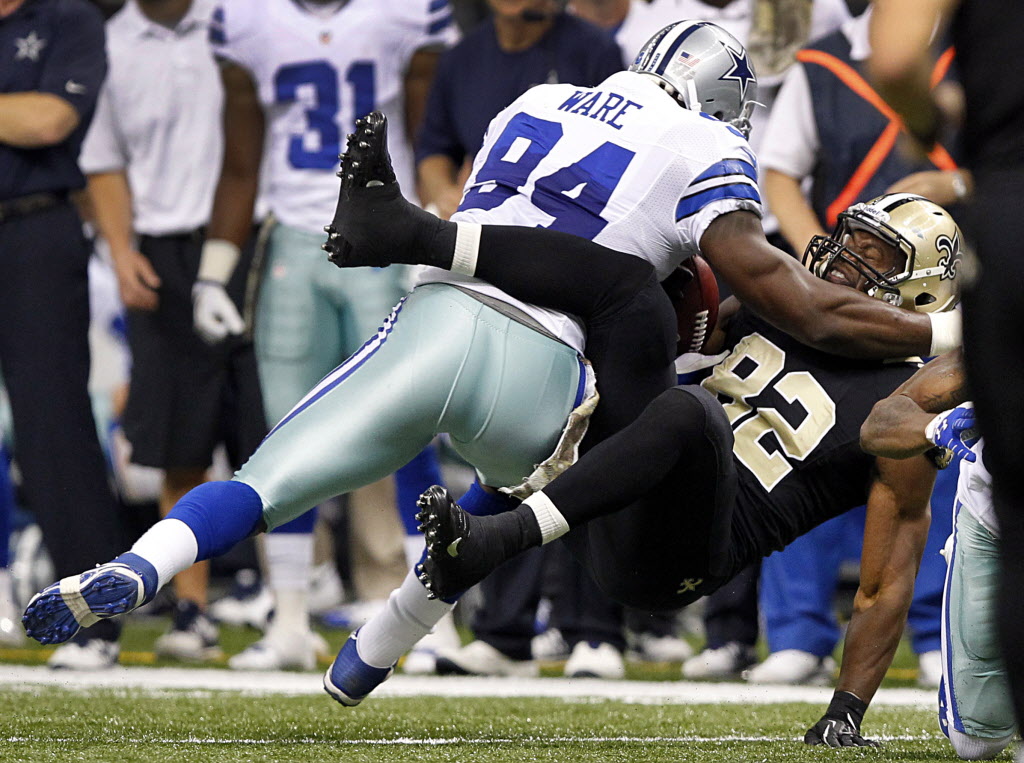 DeMarcus Ware was 'disappointed' Jerry Jones made his business public;  Jones apologized