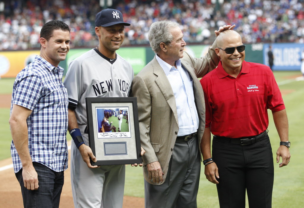 In a Game of Stars, Derek Jeter Distinguished Himself With a Flip