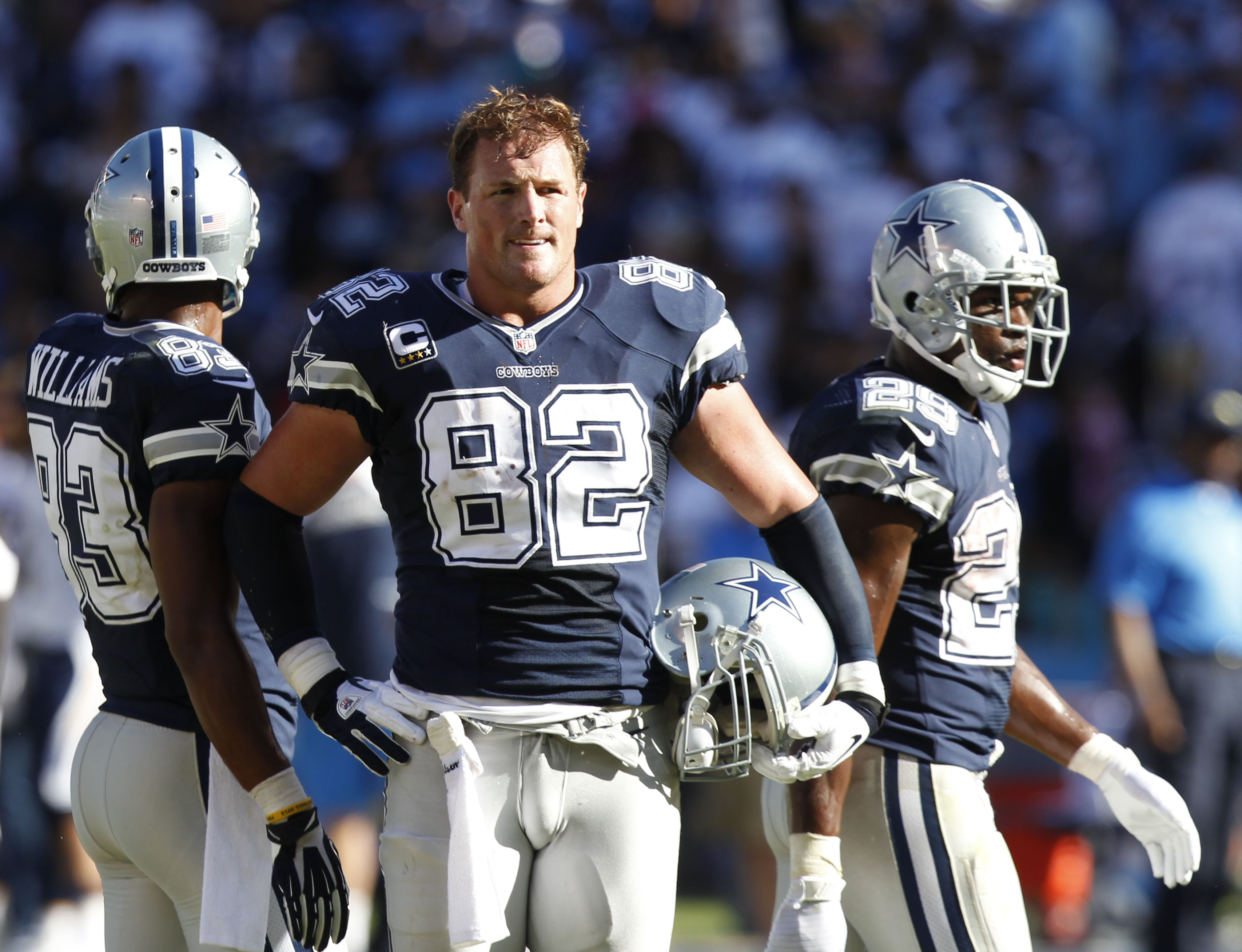 Cowboys' birthday boy Jason Witten as happy giving as receiving