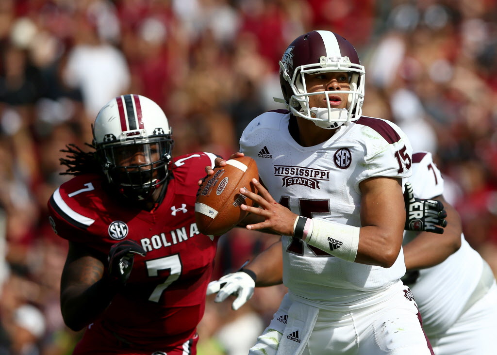 Mississippi State mourns the loss of QB Dak Prescott's mom before