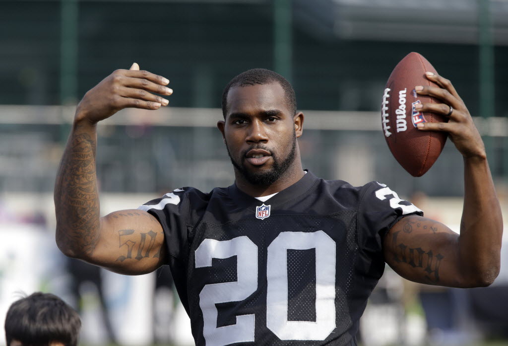 Report: Cowboys part ways with Darren McFadden