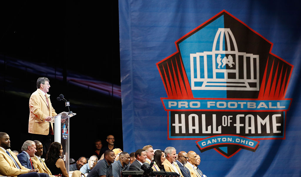 which dallas cowboy are in the hall of fame