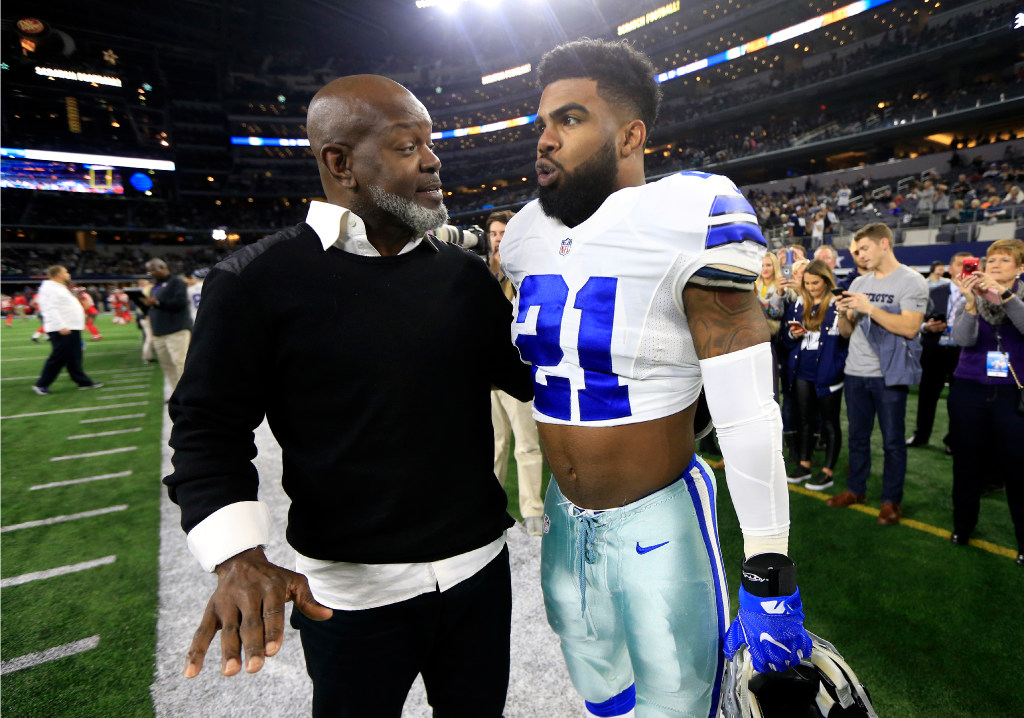 Cowboys legend Emmitt Smith eviscerates team after Ezekiel Elliott