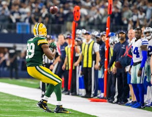 Green Bay Packers tight end Jared Cook (89) catches a 36-yard pass pass from quarterback Aaron Rodgers that set up a game-winning field goal in the final moments of an NFC divisional round playoff game at AT&T Stadium on Sunday, Jan. 15, 2017, in Arlington. (Smiley N. Pool/The Dallas Morning News)during the second half of an NFC divisional round playoff game at AT&T Stadium on Sunday, Jan. 15, 2017, in Arlington. (Smiley N. Pool/The Dallas Morning News)
