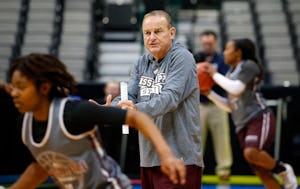 Mississippi State Lady Bulldogs head coach Vic Schaefer yells instruction to his players during practice for their NCAA Women's Final Four semifinal game at the American Airlines Center in Dallas, Thursday, March 30, 2017. The Mississippi State Lady Bulldogs face the Connecticut Huskies, Friday. (Tom Fox/The Dallas Morning News)