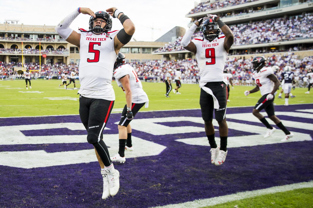 Texas Tech QB Patrick Mahomes' New Best Friend