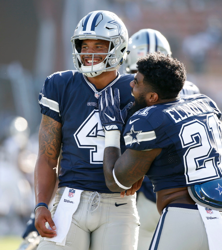 Cowboys' Dak Prescott wears Ezekiel Elliott's Ohio State jersey to