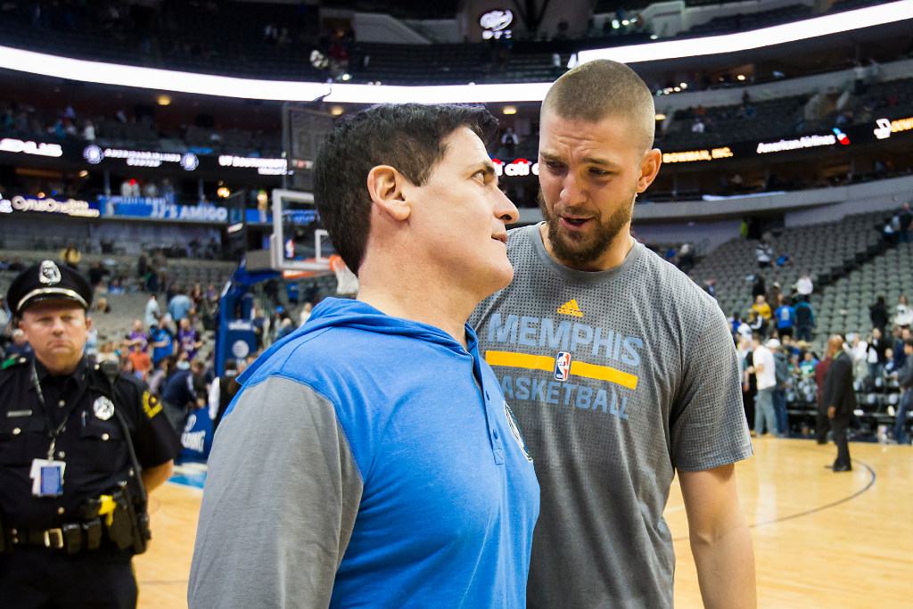 Dallas Mavericks: Sure, Chandler Parsons expects to hear ...