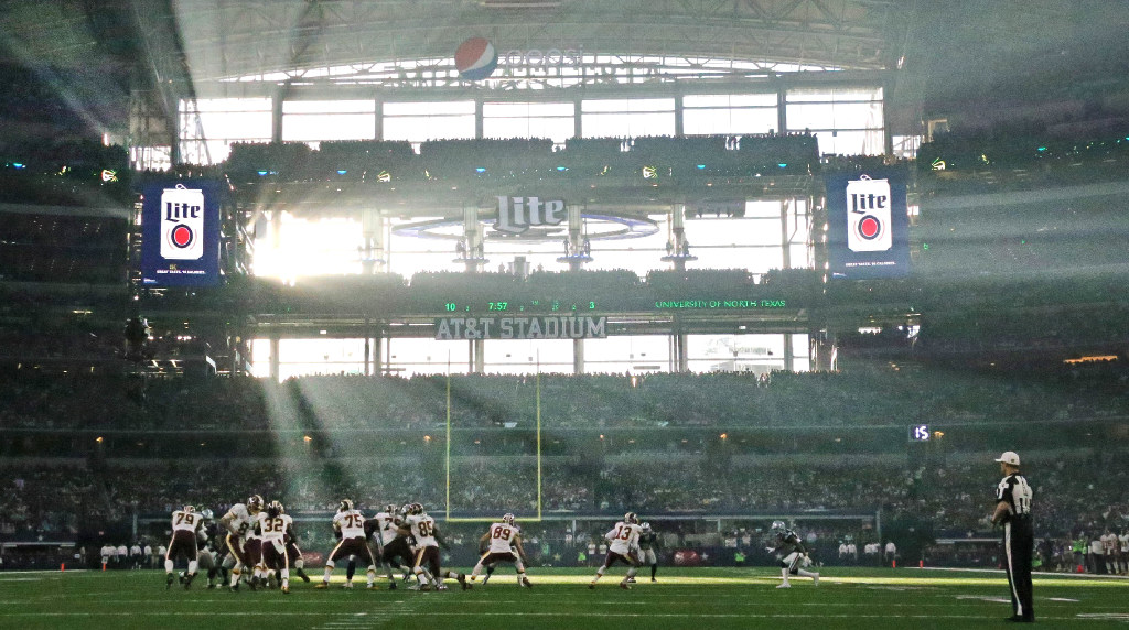 Sun Issue at AT&T Stadium: Architectural Flaw or Strategic Design? - Dallas  Sports Fanatic