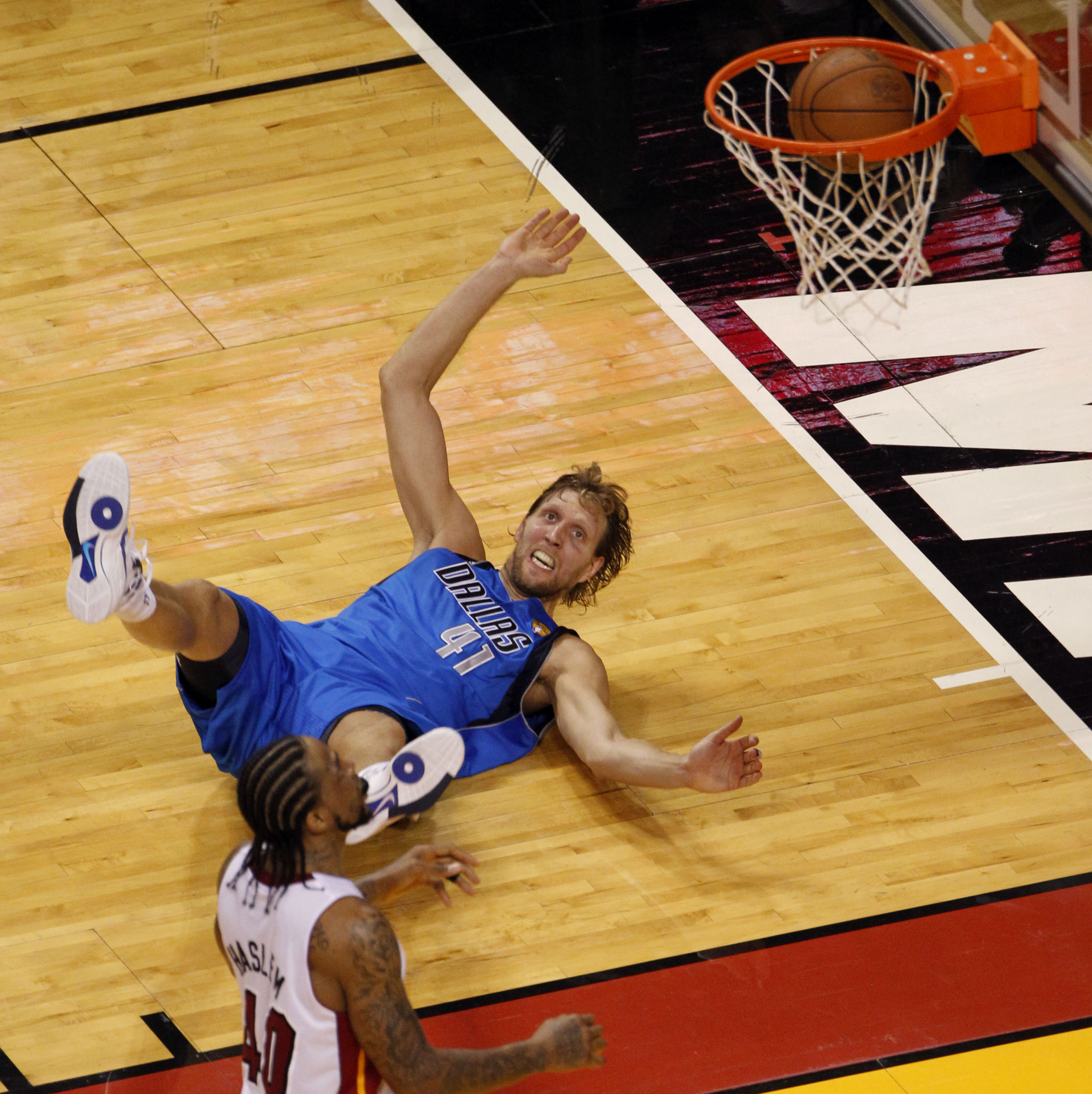 Dallas Mavericks take their talents to South Beach, leave with NBA  championship, 105-95, over Miami 