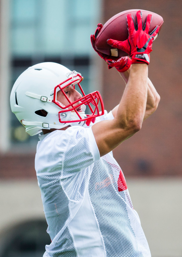 smu football gloves