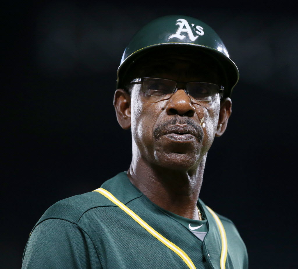 Internet sensation 'Lil Ron' meets Rangers manager Ron Washington