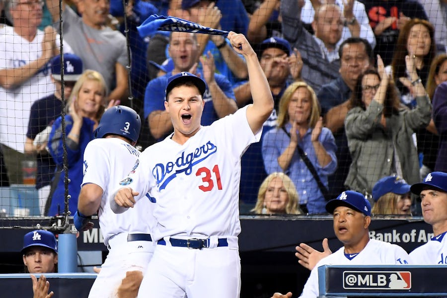 NLCS tied: Cody Bellinger lifts Dodgers over Brewers with walkoff hit in 13th inning