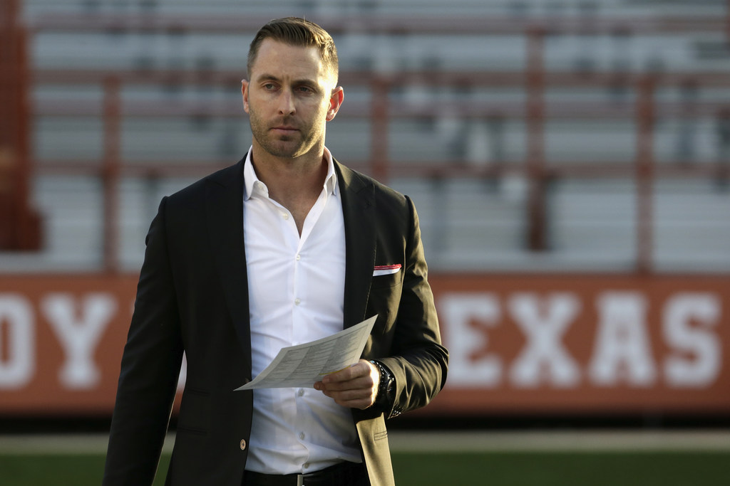 Ex-Texas Tech coach Kliff Kingsbury joins USC as offensive coordinator, QB  coach 