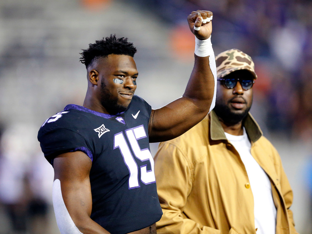 TCU DEs Ben Banogu, L.J. Collier earn invites to Reese's Senior Bowl