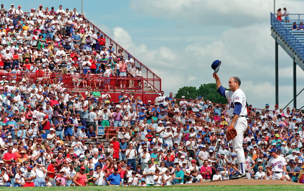 Like the funeral of a good friend': Fans say farewell to Globe Life Park at  Rangers' final game