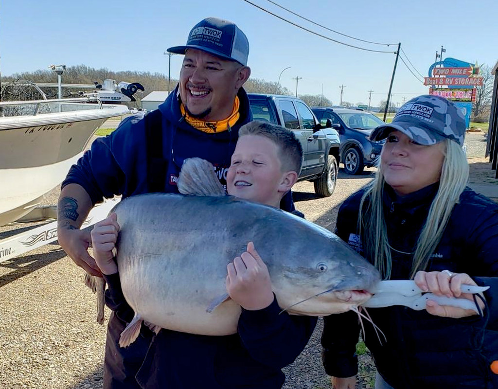 Trophy Blue Catfish - North Texas Catfish Guide Service