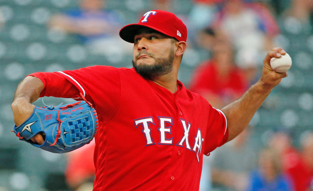 Rangers pitcher Martin Perez draws rebuke from PETA for eating bull